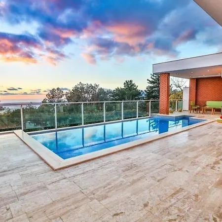 Eyluel Hotel Kaş