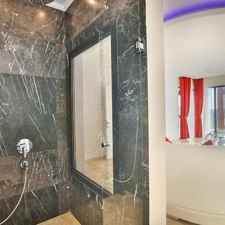 Eyluel Hotel 4*