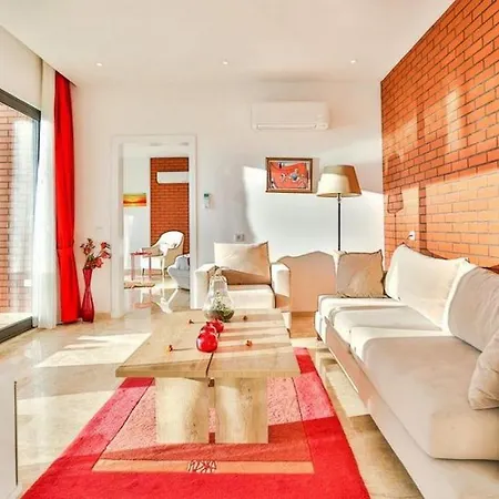Eyluel Hotel 4*